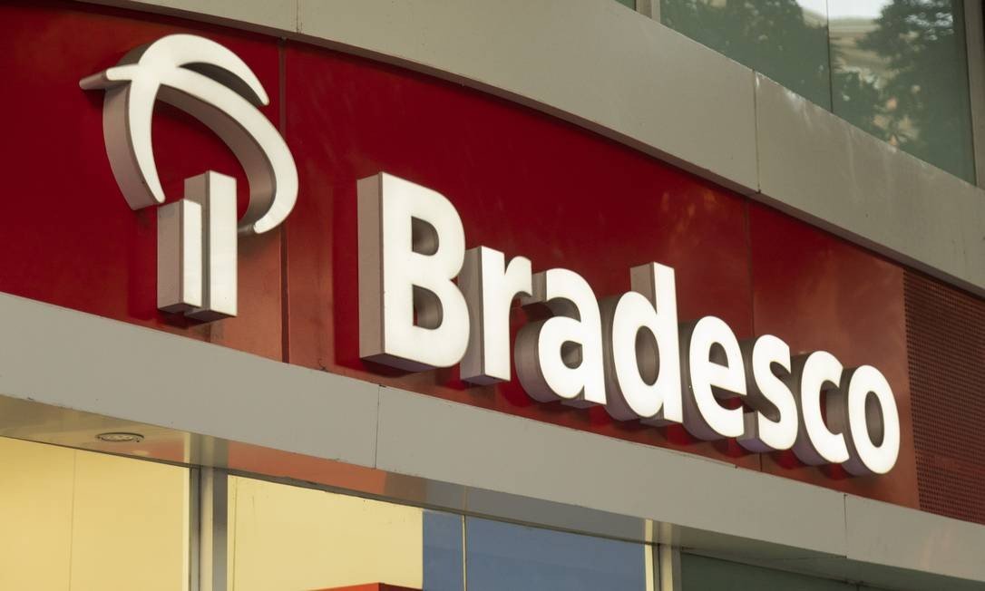 Ações – Bradesco tem queda de quase 40% no lucro do 1º tri