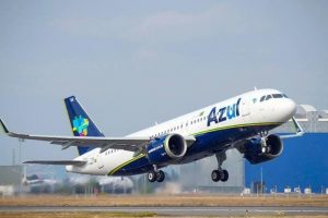 Ações – Azul começa usar aviões de passageiros exclusivamente para transporte de cargas