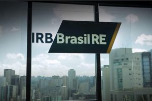 IRB Brasil abre com queda de mais de 8% após aumento de capital a R$ 6,93 por ação